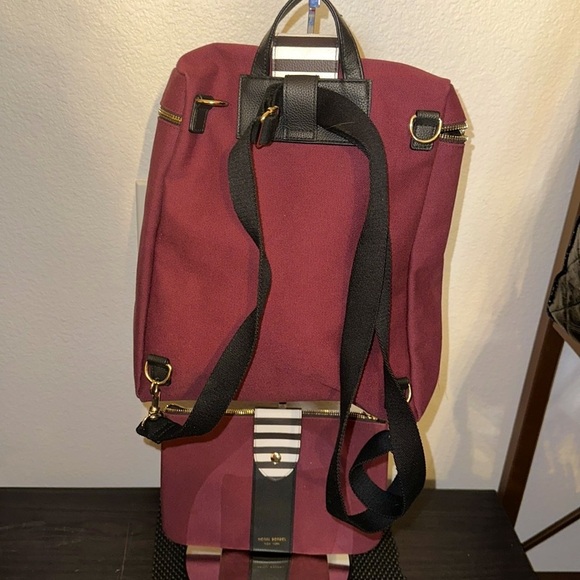 Henri Bendel Limited Edition Convertible Canvas Backpack/oversized coin purse - Picture 7 of 10